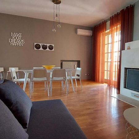 Le Strelizie Apartment Arnesano Exterior photo